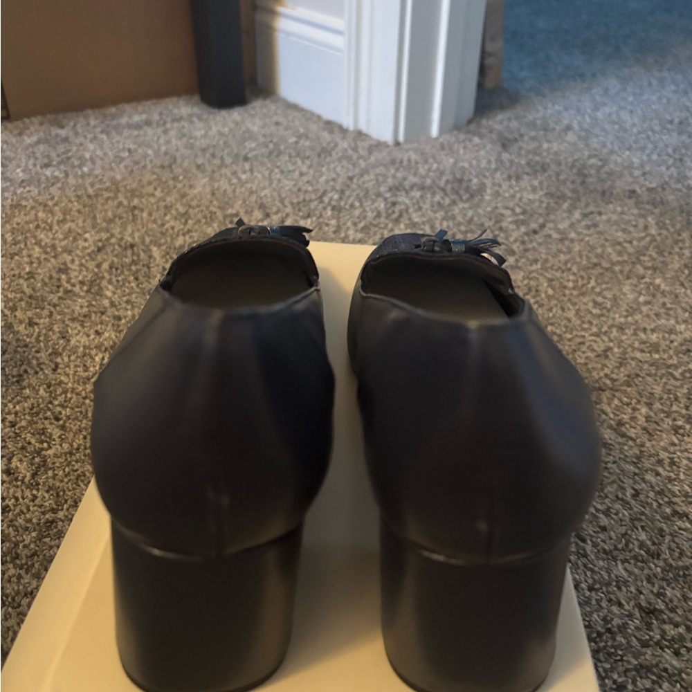 Anne Klein Black Heels Classic Formal Design